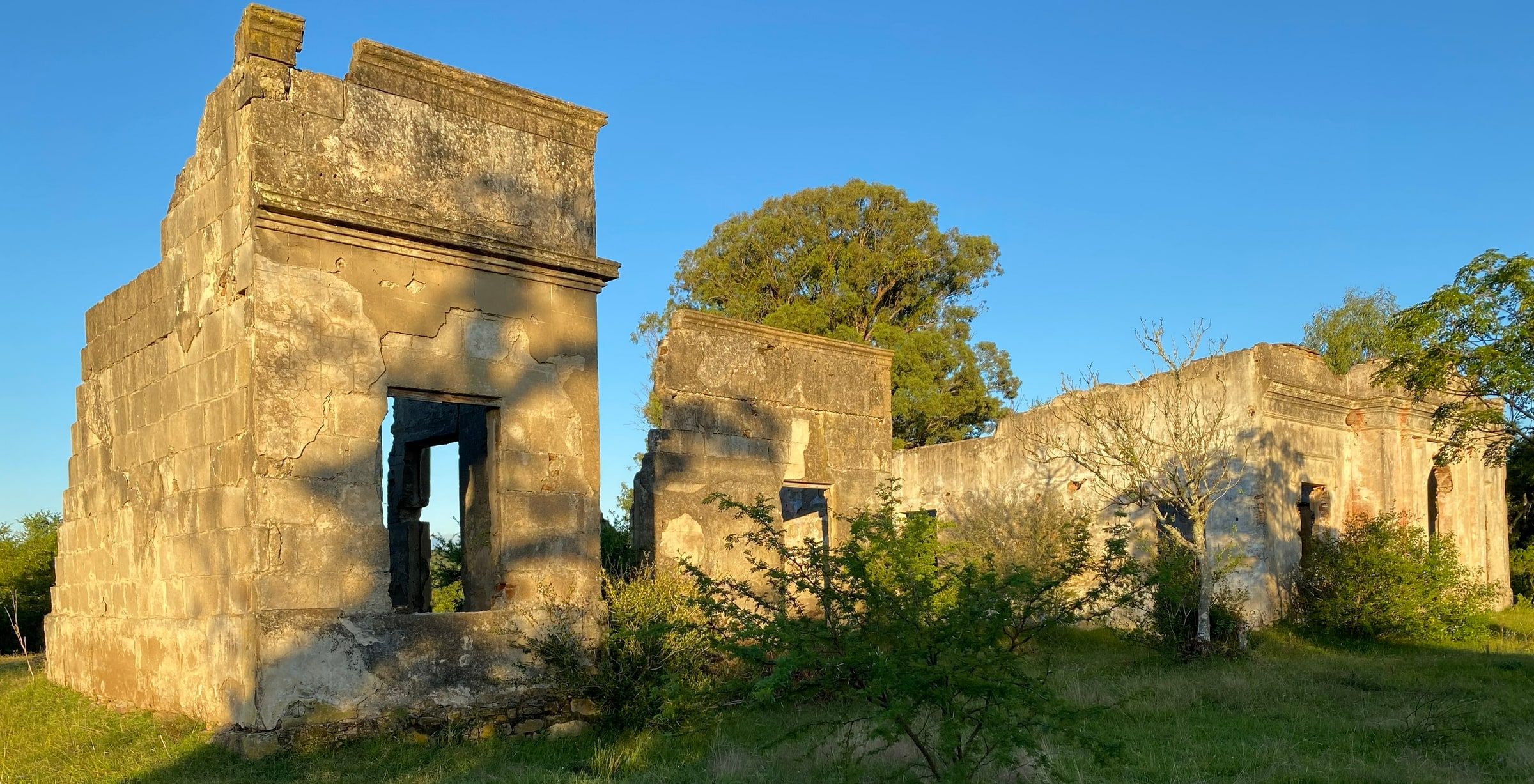 Ruinas de la Aduana vieja de Paso Centurión